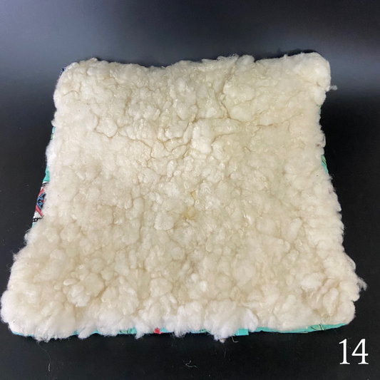 Capas de almofada de lã merina feltrada branca com verso em tecido reciclado #2