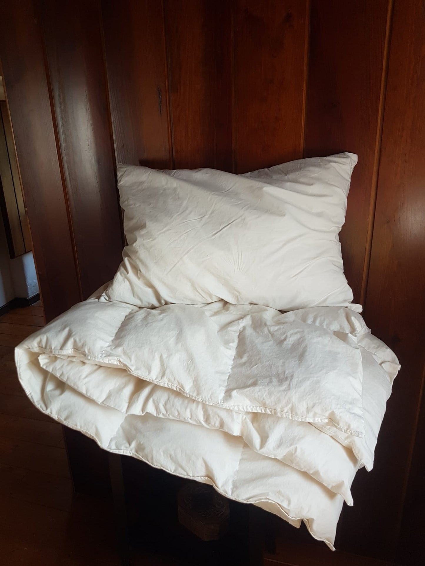 Duvets with 100% wool filling and organic cotton exterior
